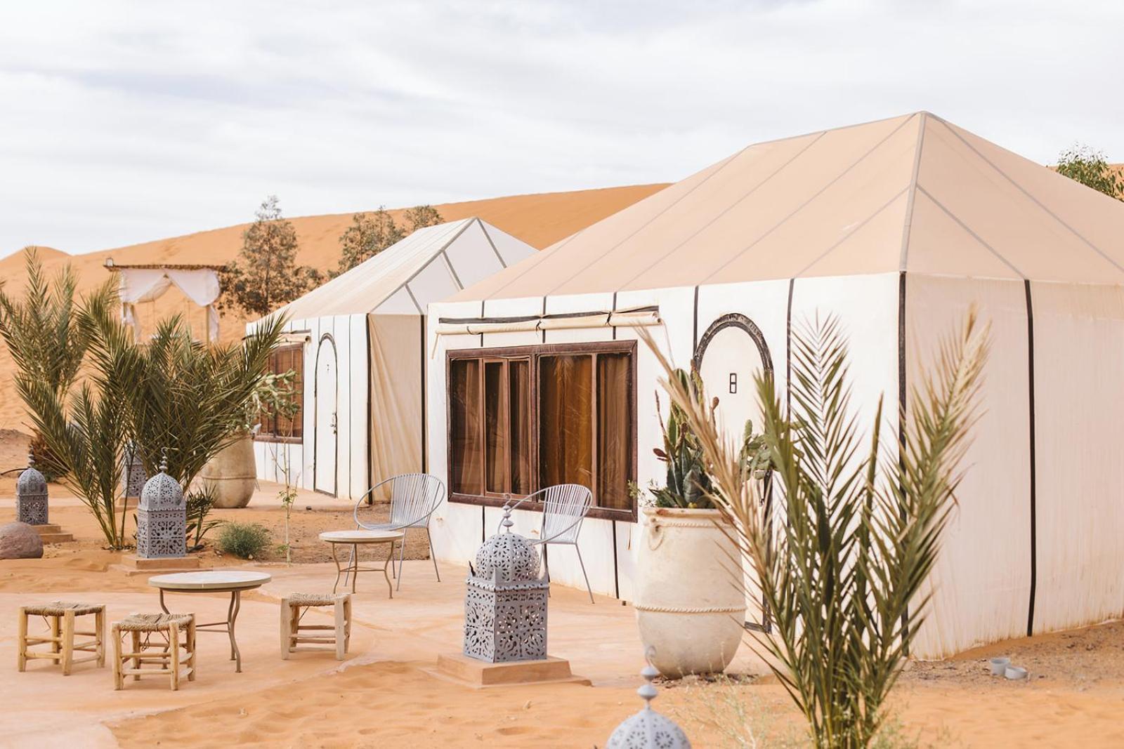 Caravanserai Luxury Desert Tented Camp Мерцуга Екстериор снимка