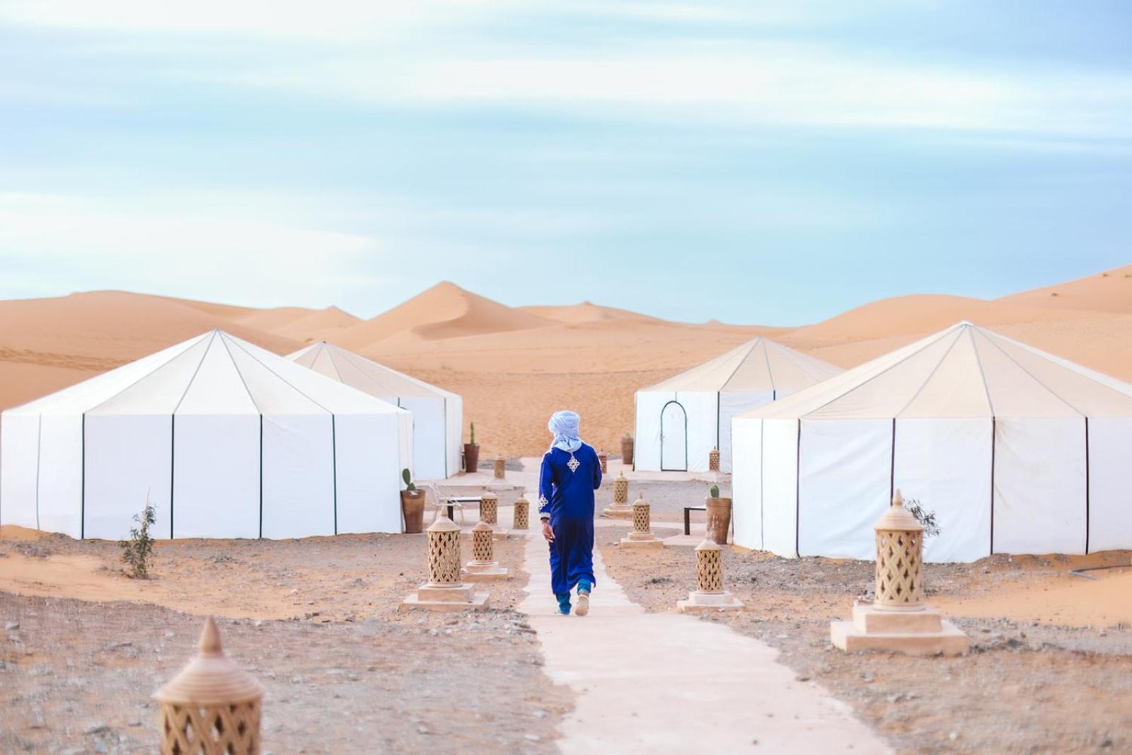 Caravanserai Luxury Desert Tented Camp Мерцуга Екстериор снимка