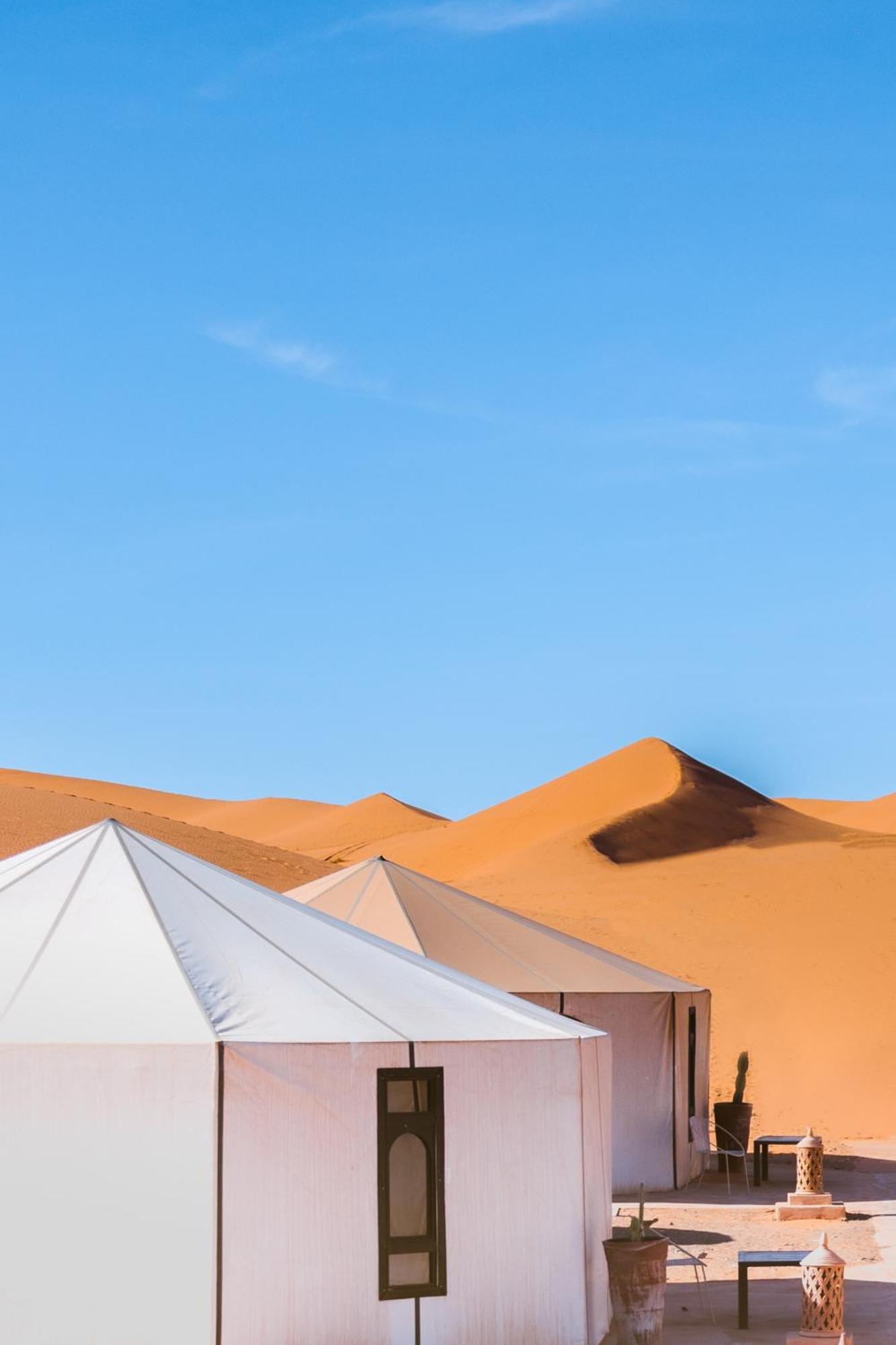 Caravanserai Luxury Desert Tented Camp Мерцуга Екстериор снимка